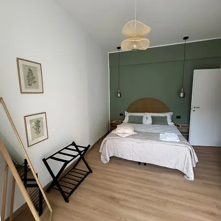 Casa Botanya